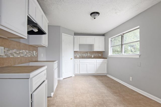 7244 Rhobell Street, Houston, TX 77016
