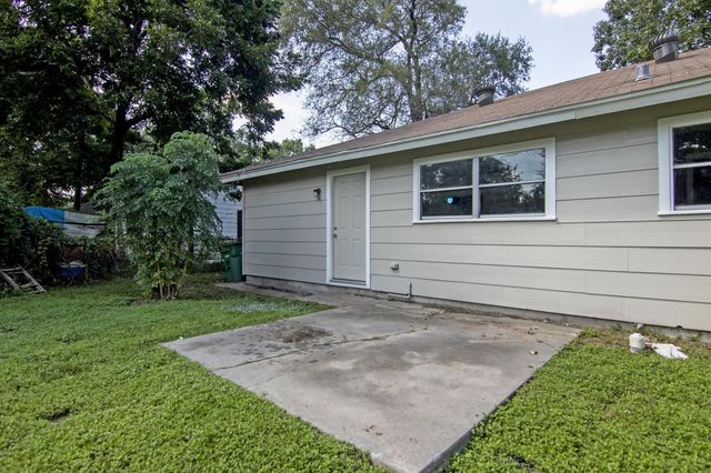 7244 Rhobell Street, Houston, TX 77016