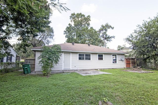 7244 Rhobell Street, Houston, TX 77016