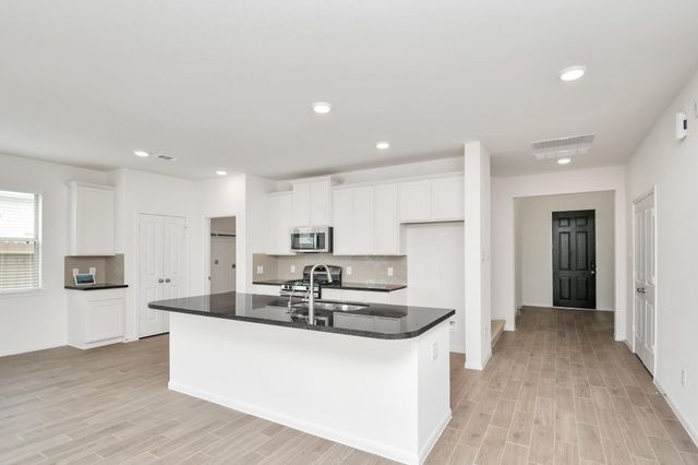 304311 Crystal Stream Lane, Magnolia, TX 77355