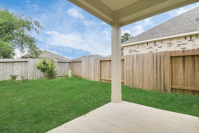 304311 Crystal Stream Lane, Magnolia, TX 77355