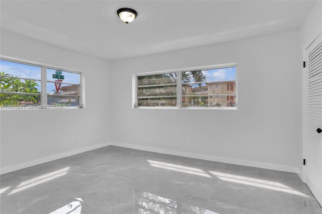 11930 NE 19th Dr 1, North Miami, FL 33181