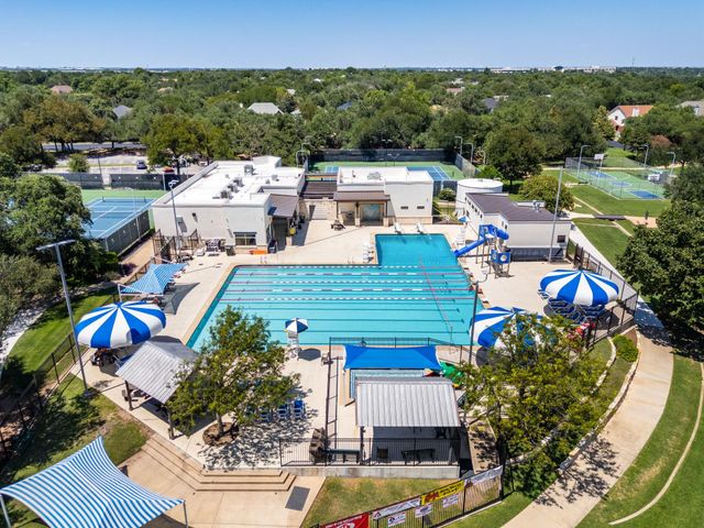 8017 Luling LN, Austin, TX 78729