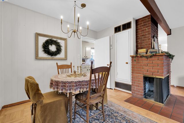 15835 Via Seco, San Lorenzo, CA 94580