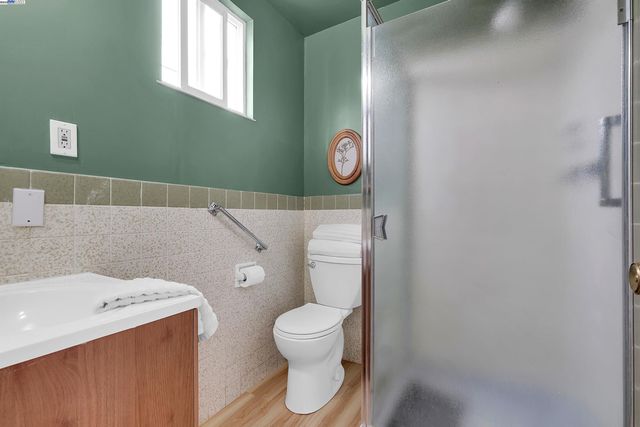 15835 Via Seco, San Lorenzo, CA 94580