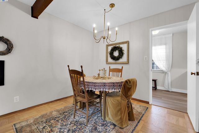 15835 Via Seco, San Lorenzo, CA 94580