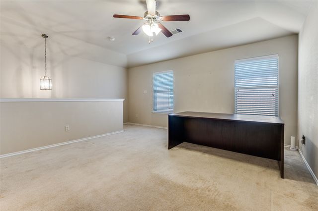 2017 Carriage Road, Heartland, TX 75126