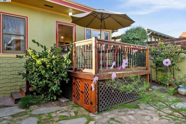 1542 Broadway, Alameda, CA 94501