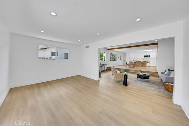 15955 Londelius, North Hills, CA 91343