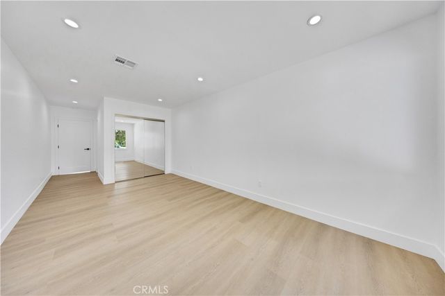 15955 Londelius, North Hills, CA 91343