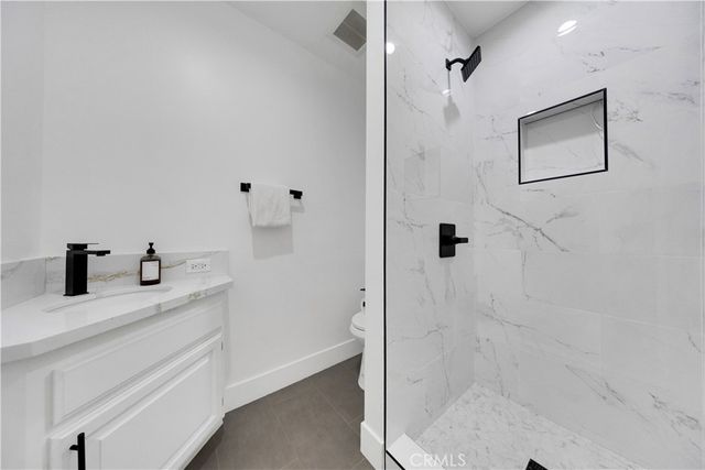 15955 Londelius, North Hills, CA 91343