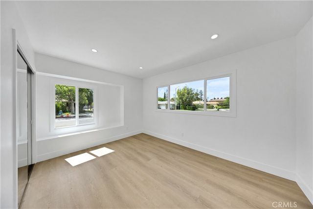 15955 Londelius, North Hills, CA 91343
