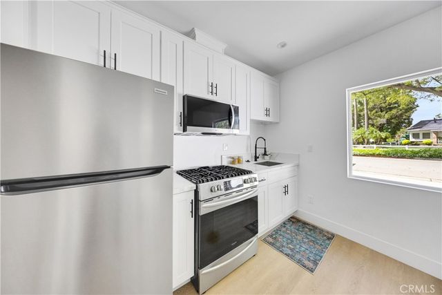 15955 Londelius, North Hills, CA 91343