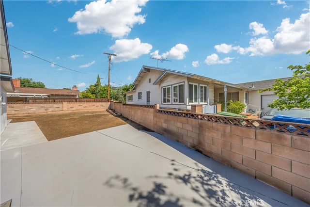 15955 Londelius, North Hills, CA 91343