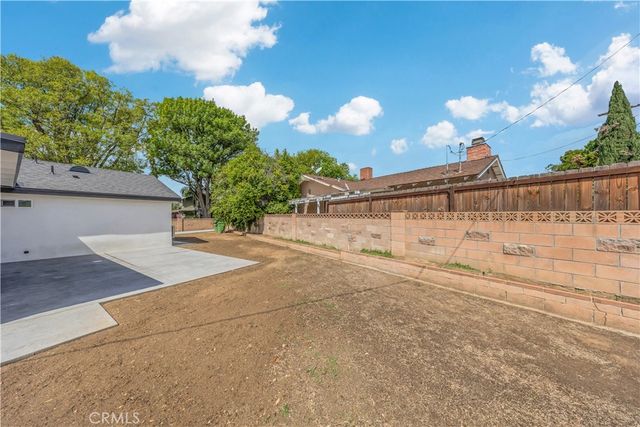 15955 Londelius, North Hills, CA 91343