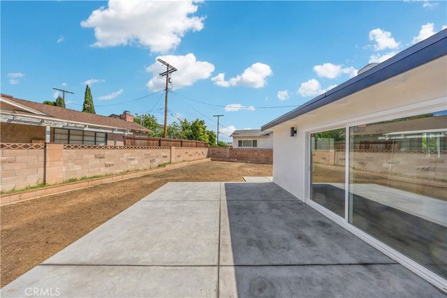 15955 Londelius, North Hills, CA 91343