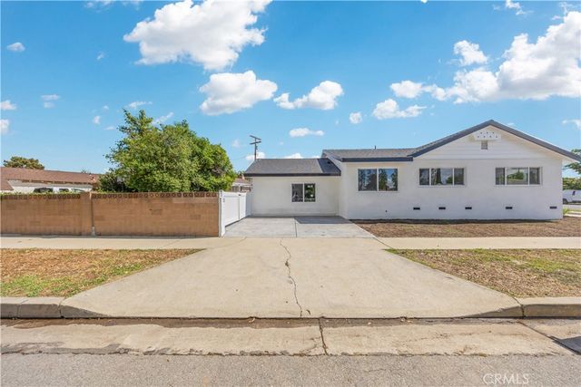 15955 Londelius, North Hills, CA 91343