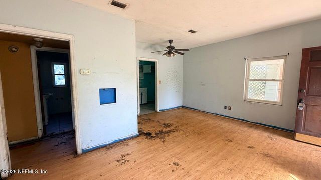 5163 LEXINGTON Avenue, Jacksonville, FL 32210