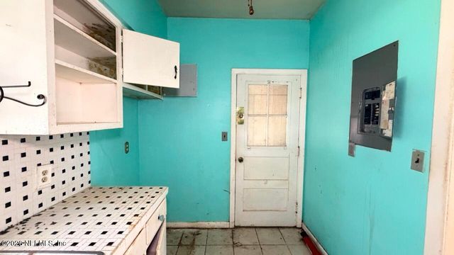 5163 LEXINGTON Avenue, Jacksonville, FL 32210