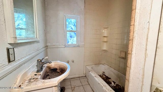 5163 LEXINGTON Avenue, Jacksonville, FL 32210