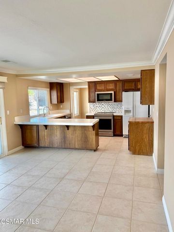 28955 Marlies Street, Agoura Hills, CA 91301