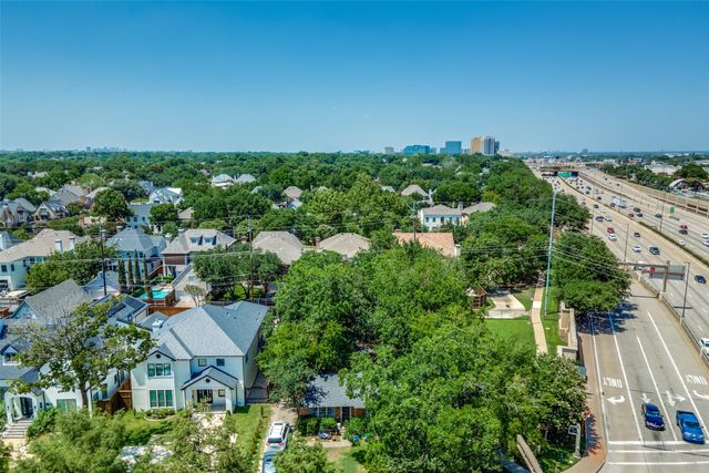 2804 University, University Park, TX 75205