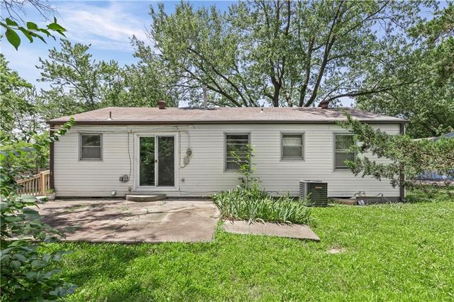 2741 N 61st Terrace, Kansas City, KS 66104