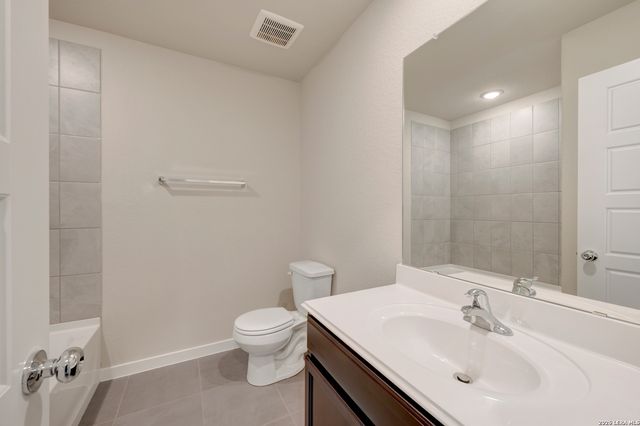 6754 Red Buffalo Trail, San Antonio, TX 78253