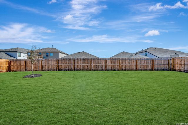 6754 Red Buffalo Trail, San Antonio, TX 78253