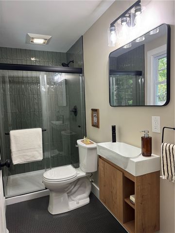 24 Carriage Court, Pittsford, NY 14534