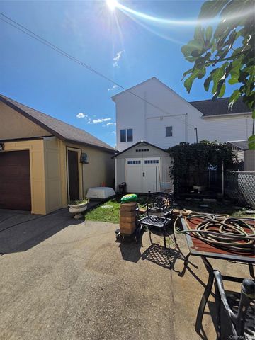 10008 157th Avenue, Howard Beach, NY 11414