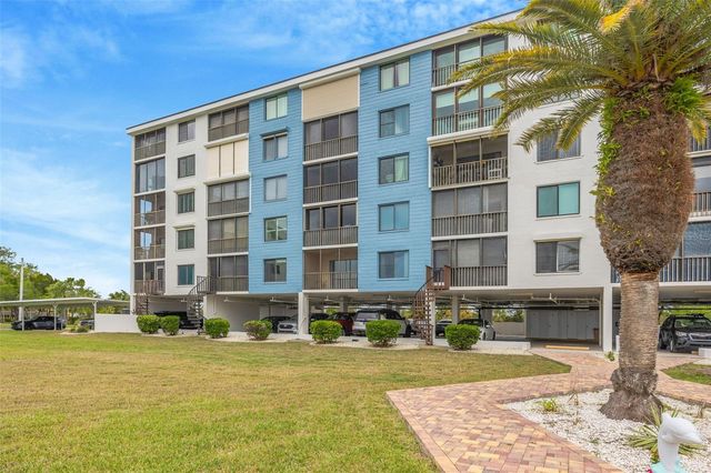 4620 BAY BOULEVARD 1117, Port Richey, FL 34668