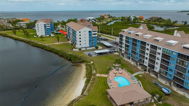 4620 BAY BOULEVARD 1117, Port Richey, FL 34668