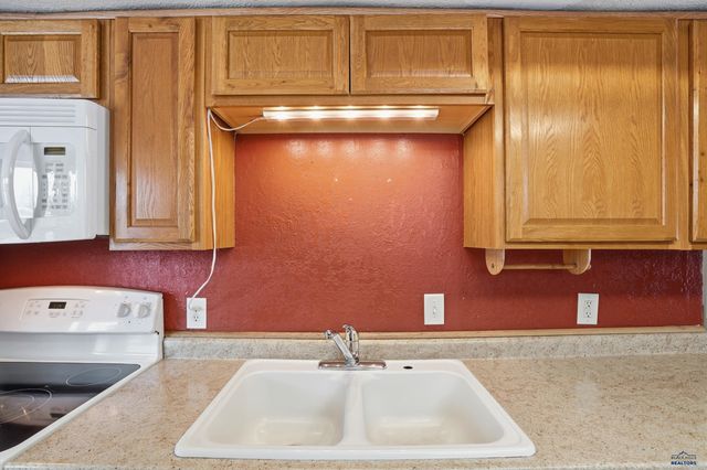 515 ST ANDREW, Rapid City, SD 57701