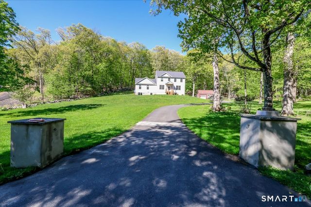 44 Aunt Pattys Lane West, Bethel, CT 06801