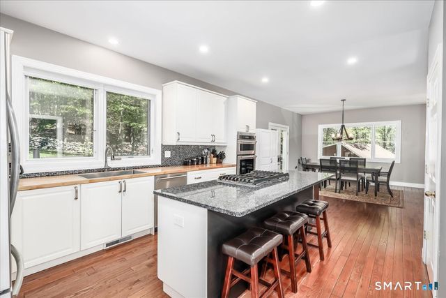 44 Aunt Pattys Lane West, Bethel, CT 06801