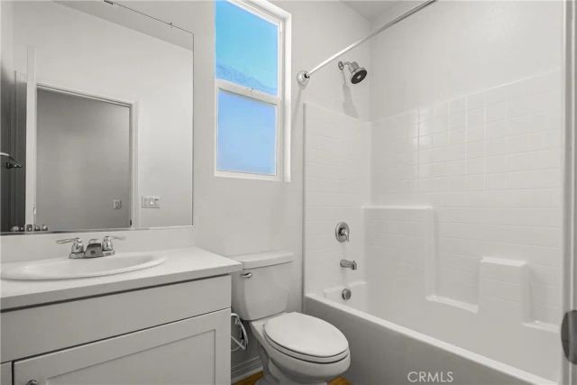 29752 Wolf Glen Court, Winchester, CA 92596