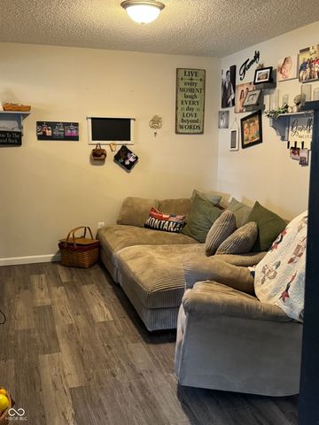 3510 Limesprings Lane, Whitestown, IN 46075