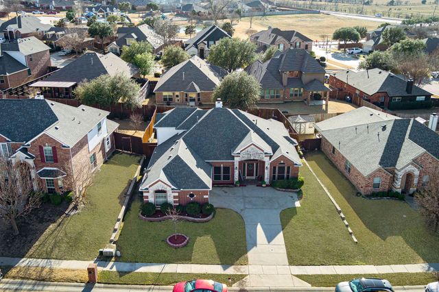 305 Tarpan Trail, Celina, TX 75009