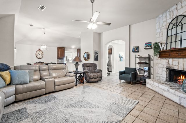 305 Tarpan Trail, Celina, TX 75009