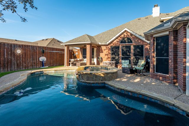 305 Tarpan Trail, Celina, TX 75009
