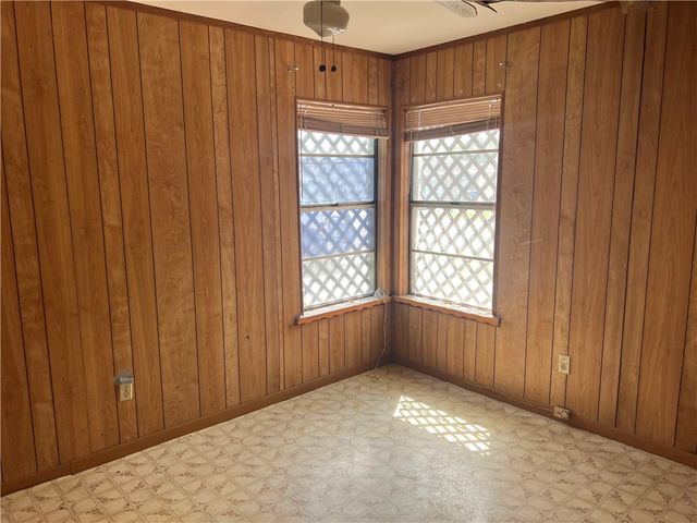 134 Green Trail Dr, Corpus Christi, TX 78405