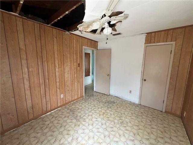 134 Green Trail Dr, Corpus Christi, TX 78405