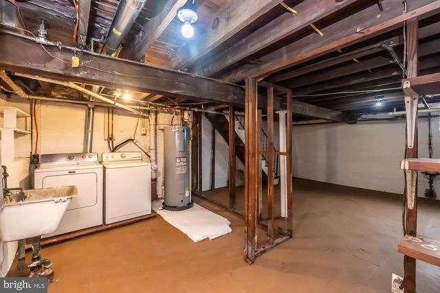 1126 STERLING AVE, Linwood, PA 19061