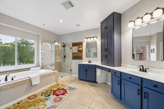 1125 Shady Knoll Lane, League City, TX 77573