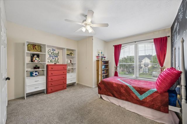 1125 Shady Knoll Lane, League City, TX 77573