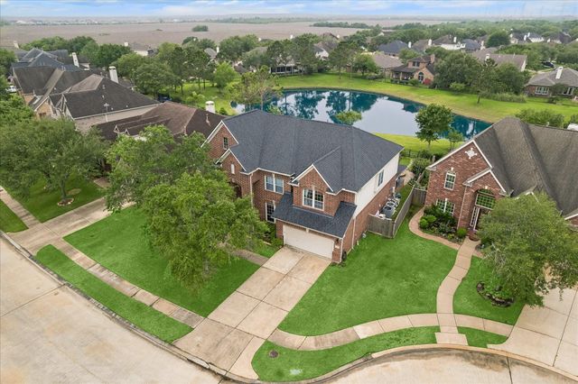 1125 Shady Knoll Lane, League City, TX 77573