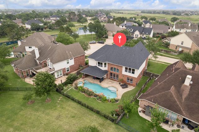 1125 Shady Knoll Lane, League City, TX 77573