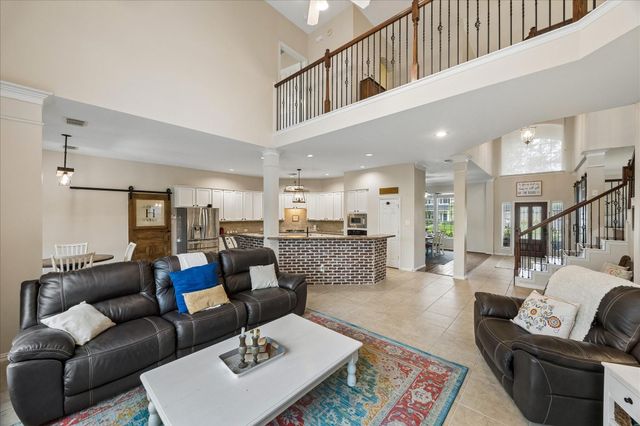 1125 Shady Knoll Lane, League City, TX 77573