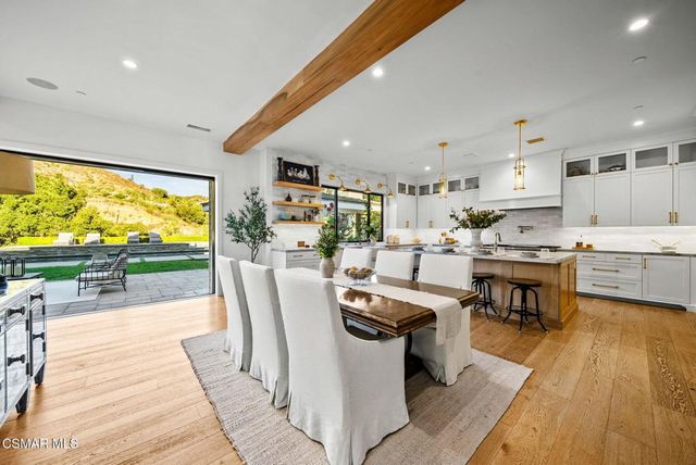 2116 Shadow Creek Drive, Agoura Hills, CA 91301